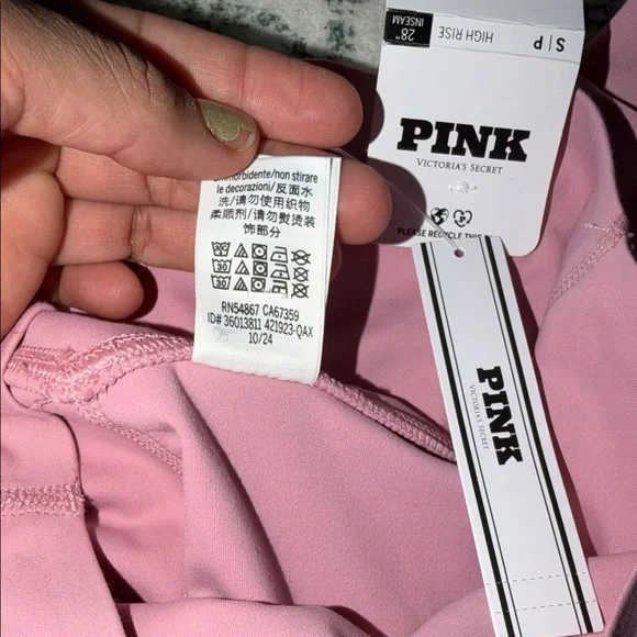 🎀Pink vs high rise relay legging - Picture 7 of 7